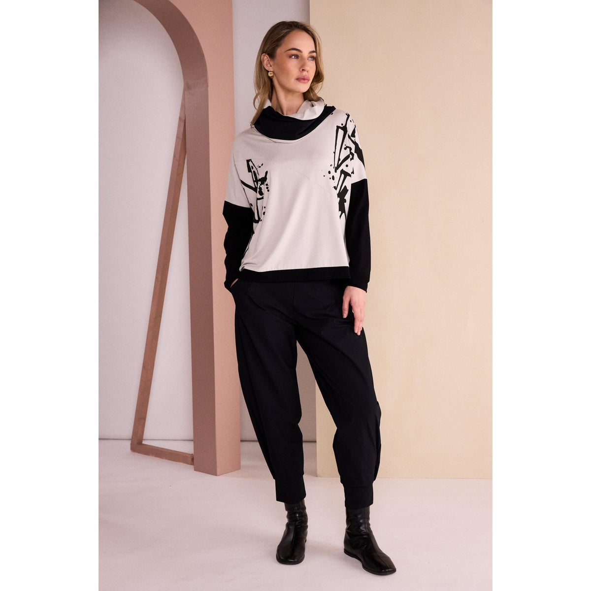 Naya Placement Print Top With Front Angle Seam