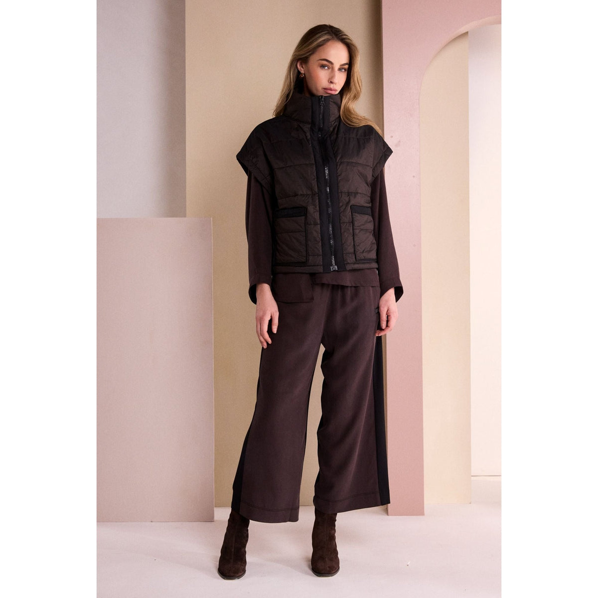 Naya Padded Short Waistcoat With Contrast Zip And Pocket Binding