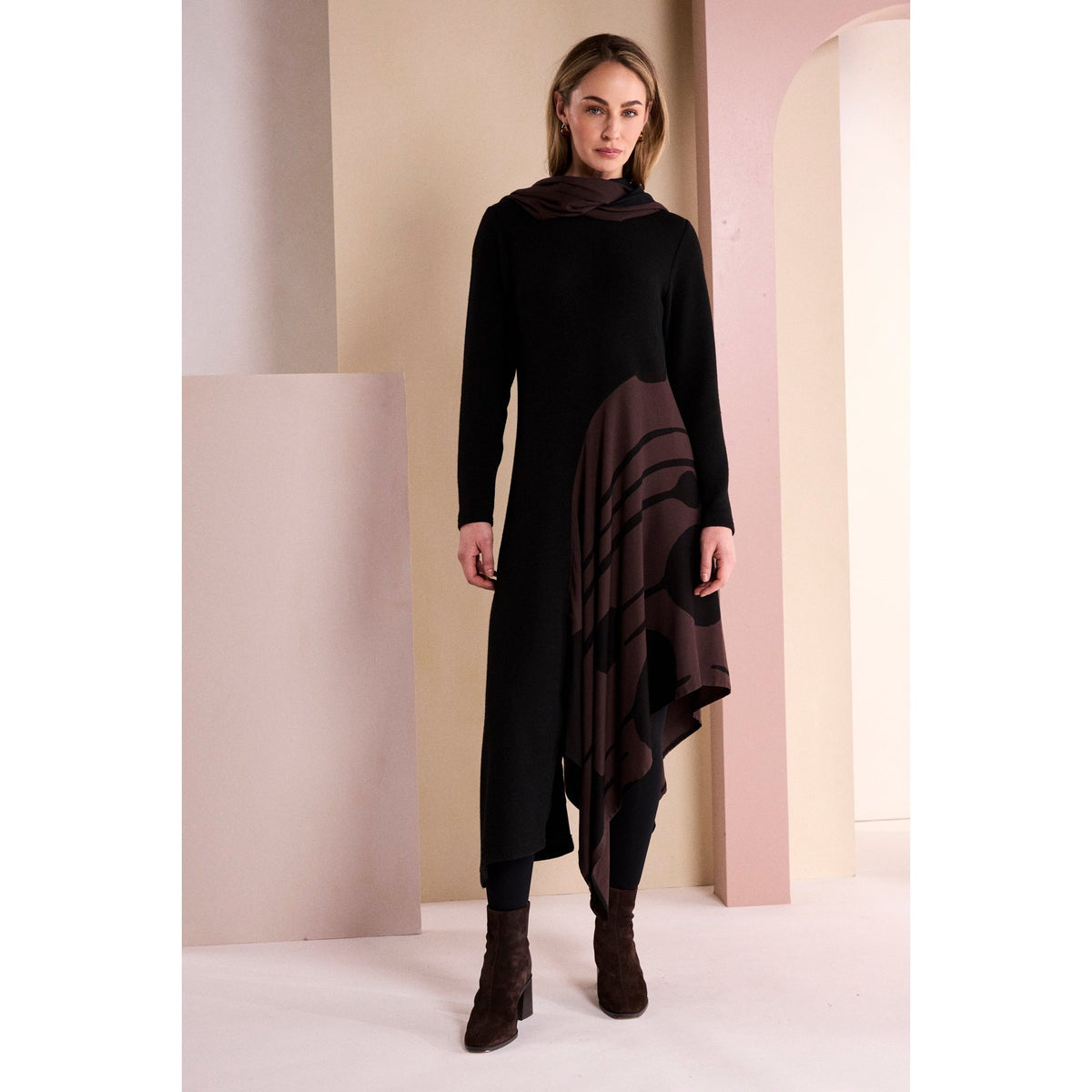 Naya Round Neck Dress With Curved Print Panel
