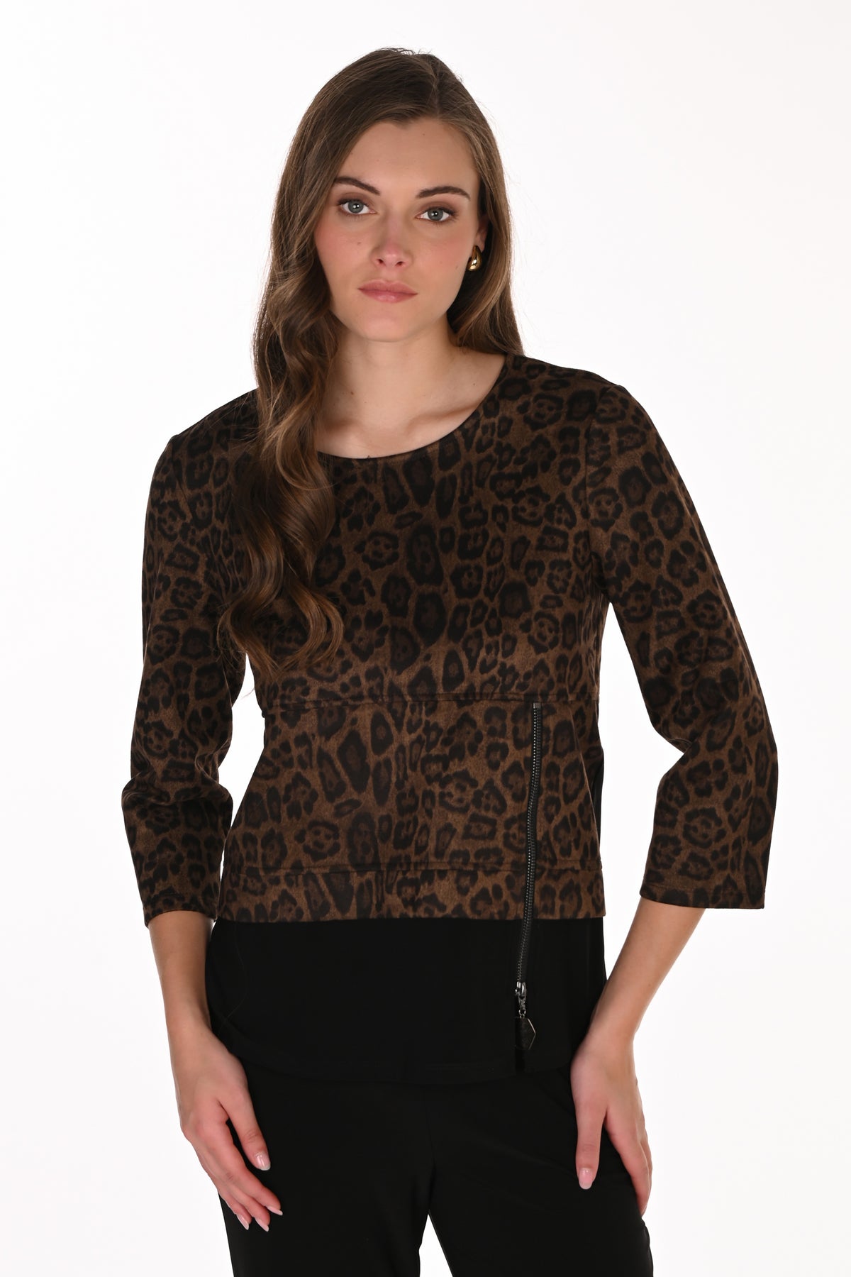 Frank Lyman Leopard Zip Detail Top