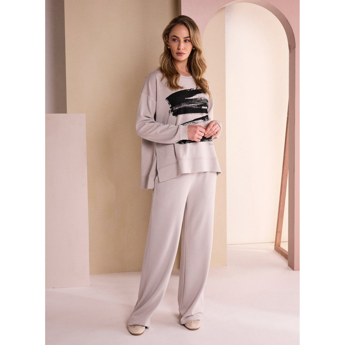 Naya Soft Pull Up Trouser With Pocket Flap