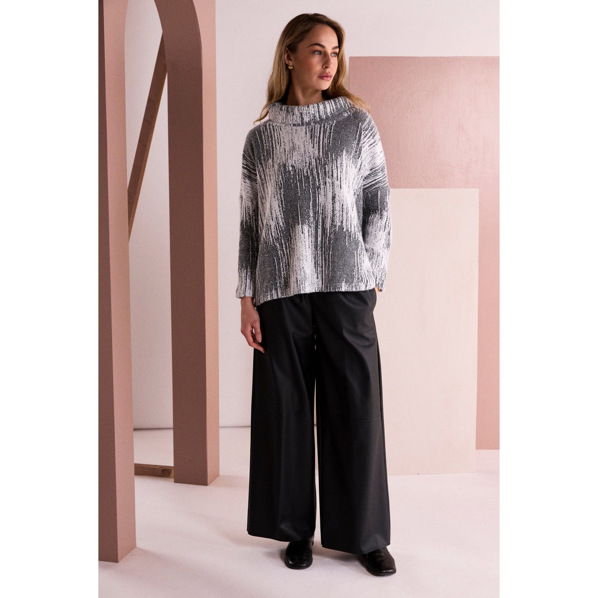 Naya Print Square Shape High Neck Top